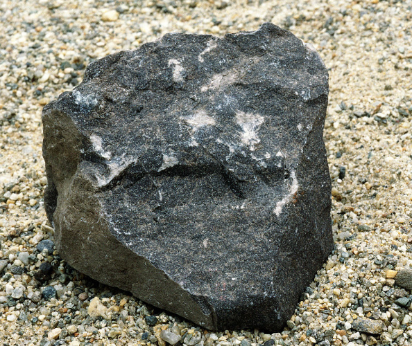 大理石是一种什么岩石？大理石台面裂缝怎么修补？